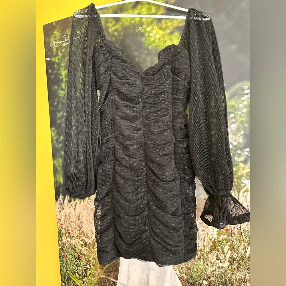 Black sexi mini dress